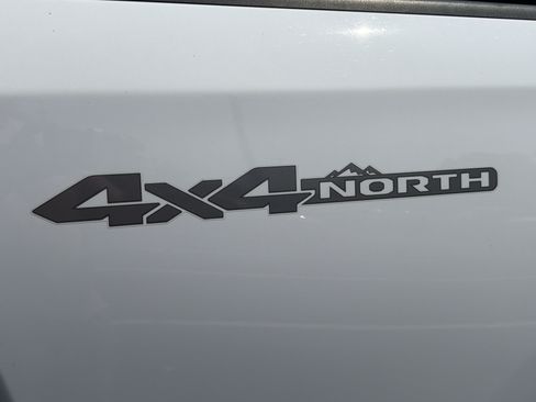 Used 2020 RAM 1500 Big Horn AWD/4WD image 11