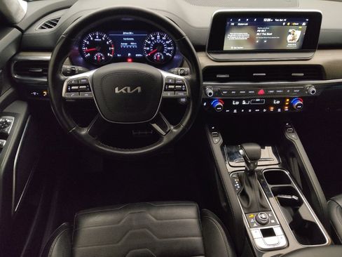 Used 2022 Kia Telluride SX w/ SX Prestige Package image 22