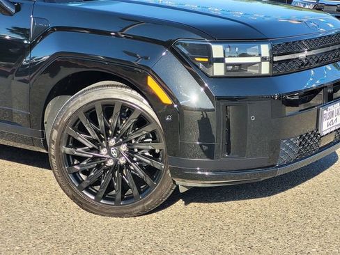 Used 2024 Hyundai Santa Fe Calligraphy FWD image 6