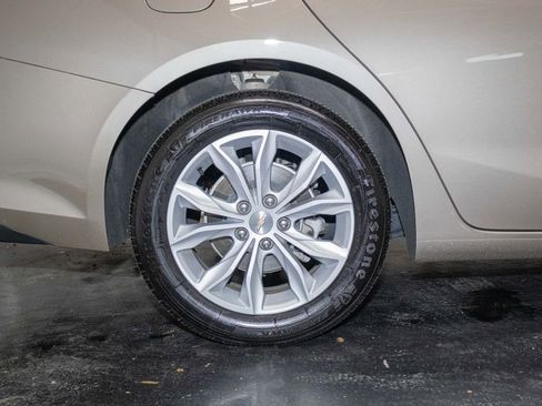 Used 2024 Chevrolet Malibu LT FWD image 9