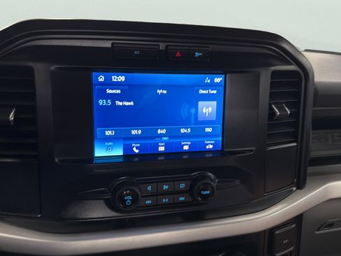 Used 2022 Ford F150 XL w/ Equipment Group 101A High AWD/4WD image 22