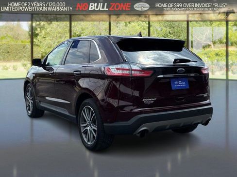 Certified 2019 Ford Edge Titanium w/ Equipment Group 301A AWD/4WD image 3