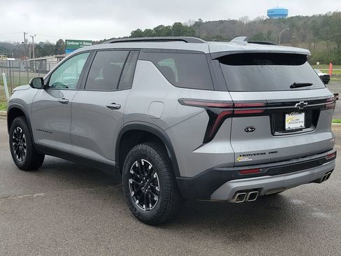 Used 2025 Chevrolet Traverse Z71 w/ LPO, Floor Liner Package image 5