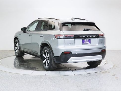 Used 2025 Honda Prologue Touring image 5