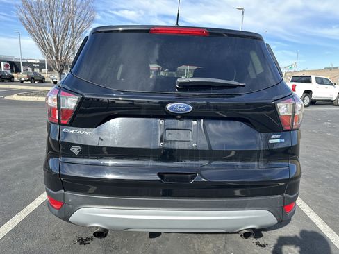Used 2018 Ford Escape SE image 8