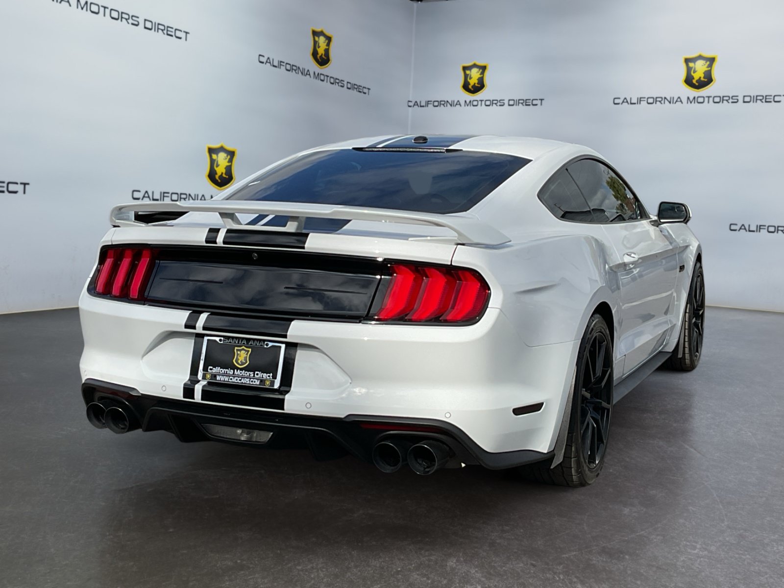 Used 2019 Ford Mustang GT Premium w/ GT Performance Package RWD image 5