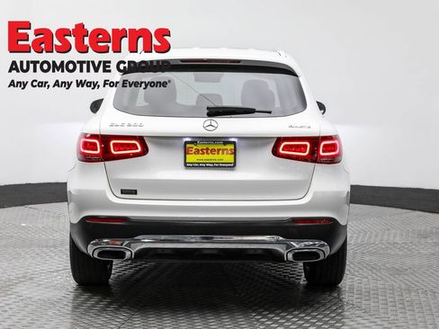 Used 2021 Mercedes-Benz GLC 300 4MATIC w/ Driver Assistance Package image 6