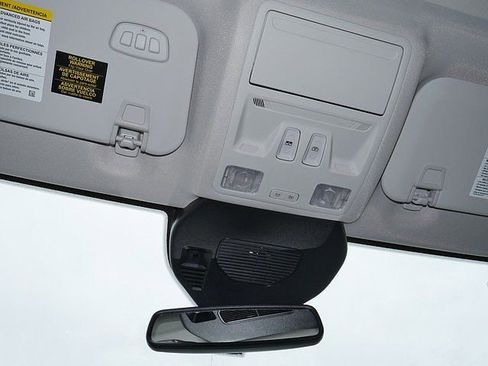 New 2025 Ford Escape SE w/ PHEV Premium Package FWD image 23