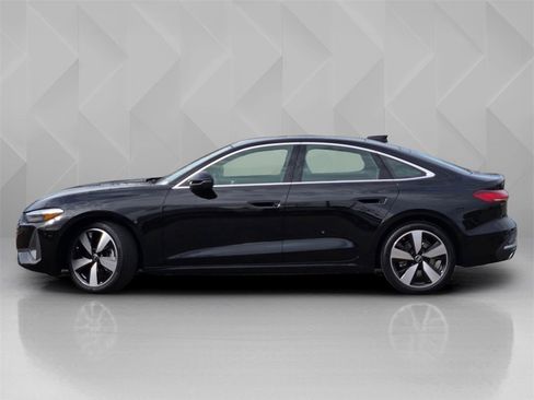 New 2025 Audi A5 2.0T Premium image 3
