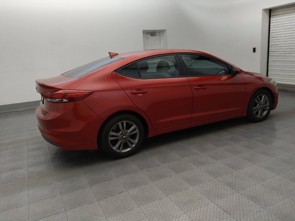 Used 2017 Hyundai Elantra SE FWD image 10