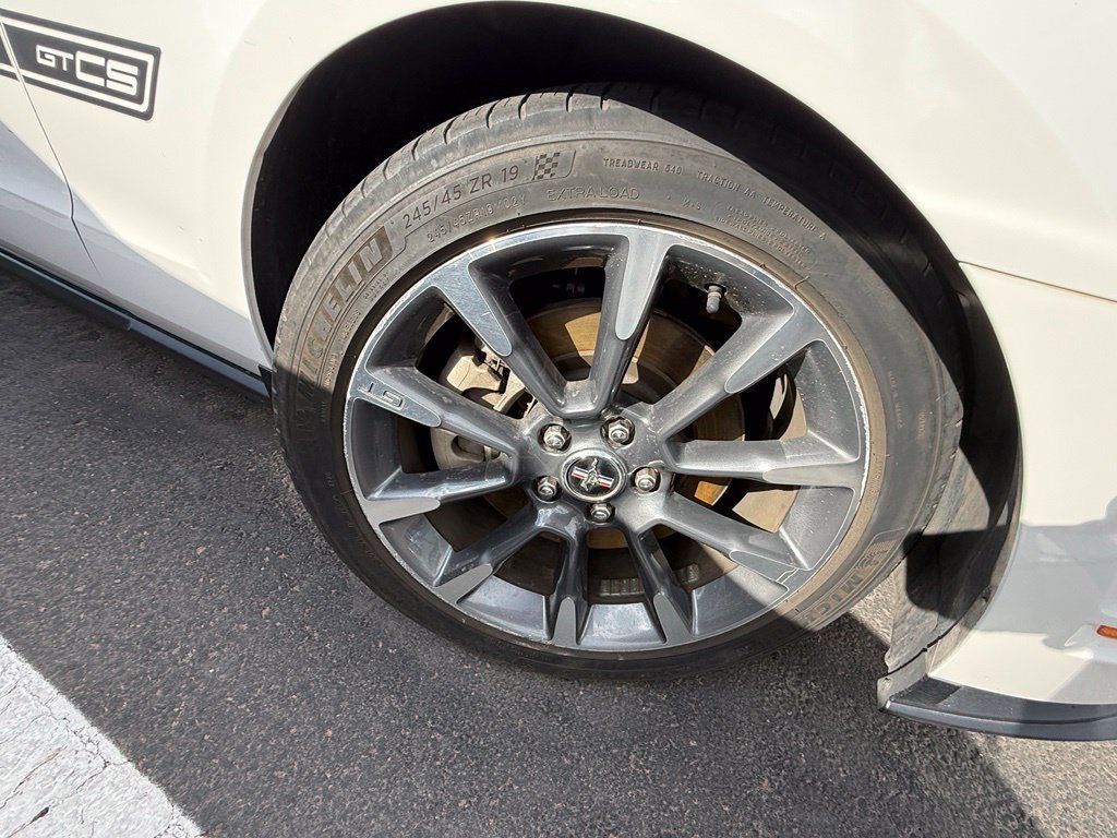 Used 2011 Ford Mustang GT Premium w/ 402A Rapid Spec Order Code RWD image 16