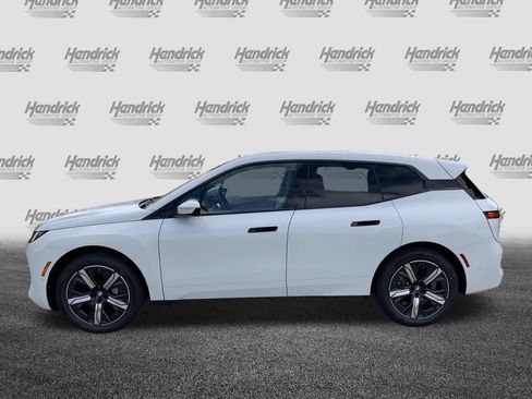 Used 2026 BMW iX xDrive60 w/ Premium Package AWD/4WD image 6