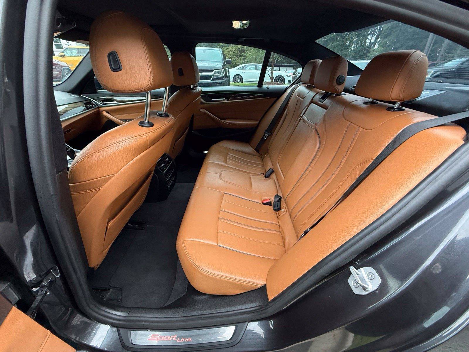 Used 2018 BMW 530i RWD image 34