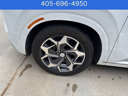 Used 2021 Hyundai Palisade Calligraphy image 8