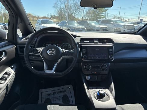 Used 2024 Nissan Leaf S image 22