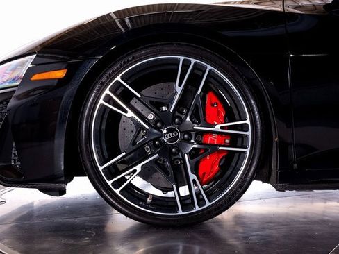 Used 2023 Audi R8 V10 performance image 10
