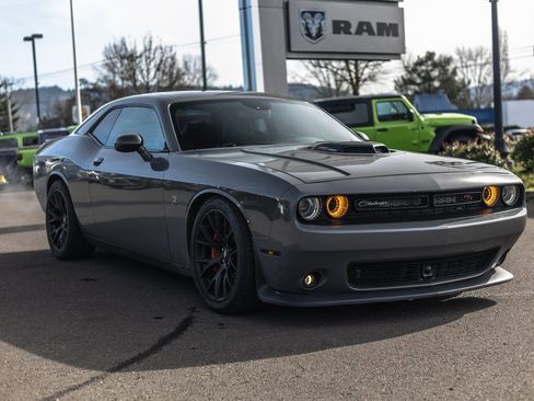 Used 2018 Dodge Challenger R/T Scat Pack image 6