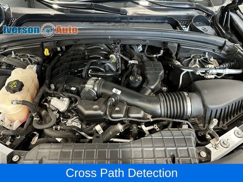 Used 2024 Jeep Grand Cherokee L Altitude image 11