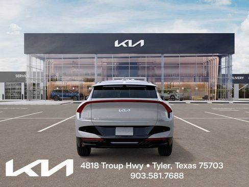 New 2026 Kia EV6 Light RWD image 5