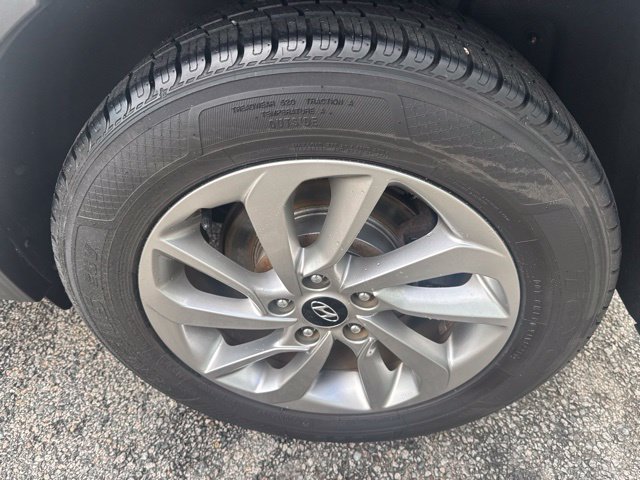 Used 2017 Hyundai Tucson SE w/ SE Popular Package 02 AWD/4WD image 11