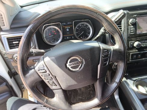 Used 2019 Nissan Titan Platinum Reserve w/ Platinum Utility Package AWD/4WD image 13