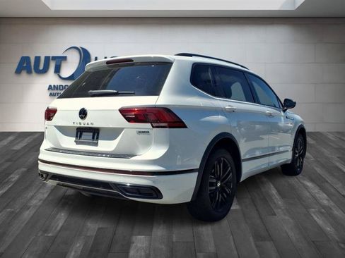 Used 2022 Volkswagen Tiguan SE R-Line AWD/4WD image 5