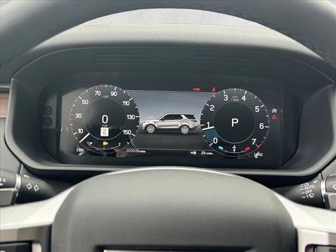 Certified 2024 Land Rover Discovery Dynamic SE AWD/4WD image 11