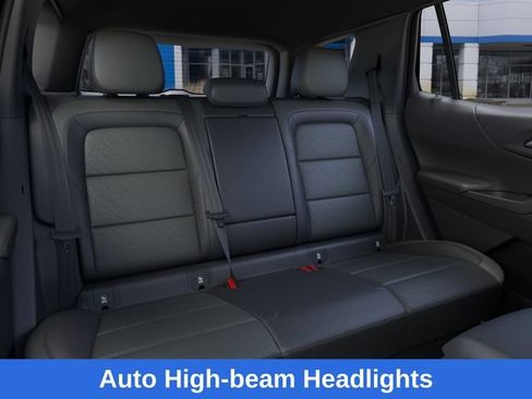 New 2026 Chevrolet Equinox LT w/ Convenience Package II AWD/4WD image 18