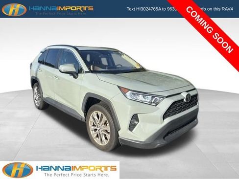 Used 2021 Toyota RAV4 XLE Premium FWD image 1