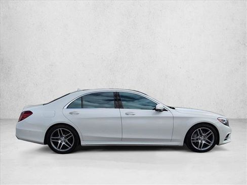 Used 2016 Mercedes-Benz S 550 4MATIC Sedan image 9