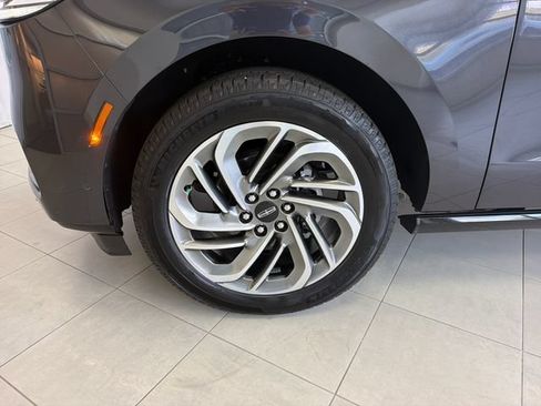 Used 2025 Lincoln Navigator Reserve AWD/4WD image 28