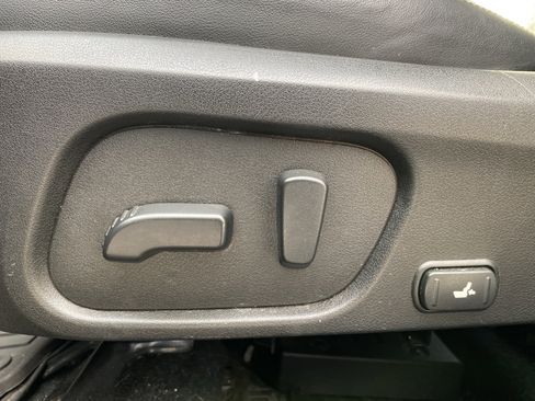 Used 2018 Subaru Forester 2.5i Touring w/ Popular Package #2 image 20