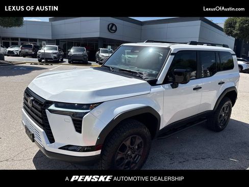 Certified 2026 Lexus GX 550 AWD/4WD image 1