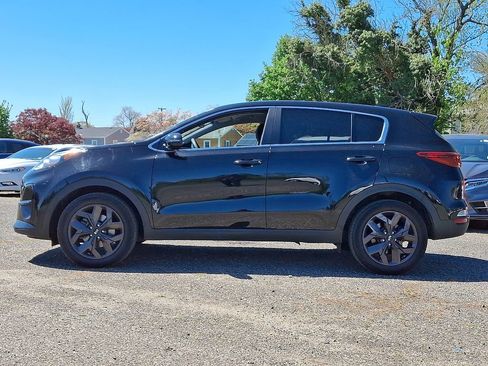 Used 2022 Kia Sportage LX w/ LX FWD Value Edition Package image 4