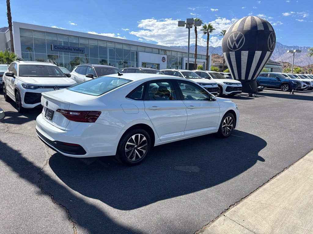 Certified 2024 Volkswagen Jetta S FWD image 2