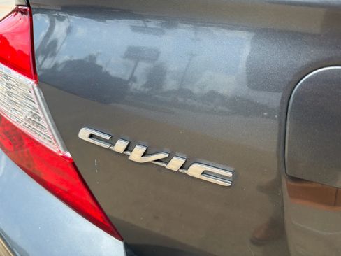 Used 2012 Honda Civic LX image 8