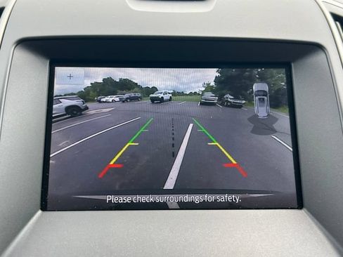 Used 2019 Ford Edge SEL w/ Equipment Group 201A AWD/4WD image 21