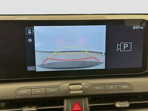 Used 2025 Kia K4 LXS image 23