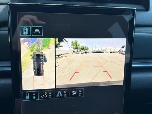 New 2027 GMC Terrain AT4 w/ Convenience Package III AWD/4WD image 24