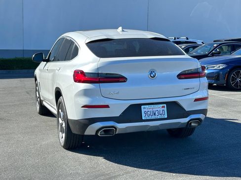 Used 2023 BMW X4 xDrive30i w/ Convenience Package AWD/4WD image 3