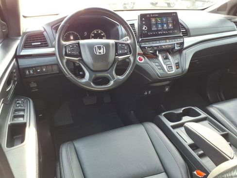 Used 2025 Honda Odyssey Sport-L image 11