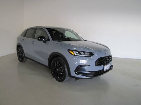 Certified 2024 Honda HR-V Sport image 3