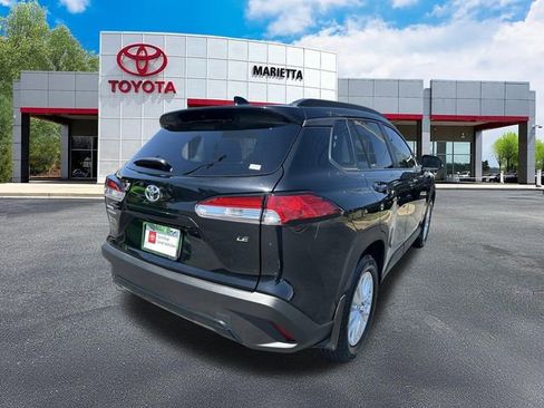 Certified 2024 Toyota Corolla Cross LE image 28