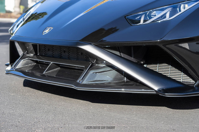 Used 2021 Lamborghini Huracan STO RWD image 63