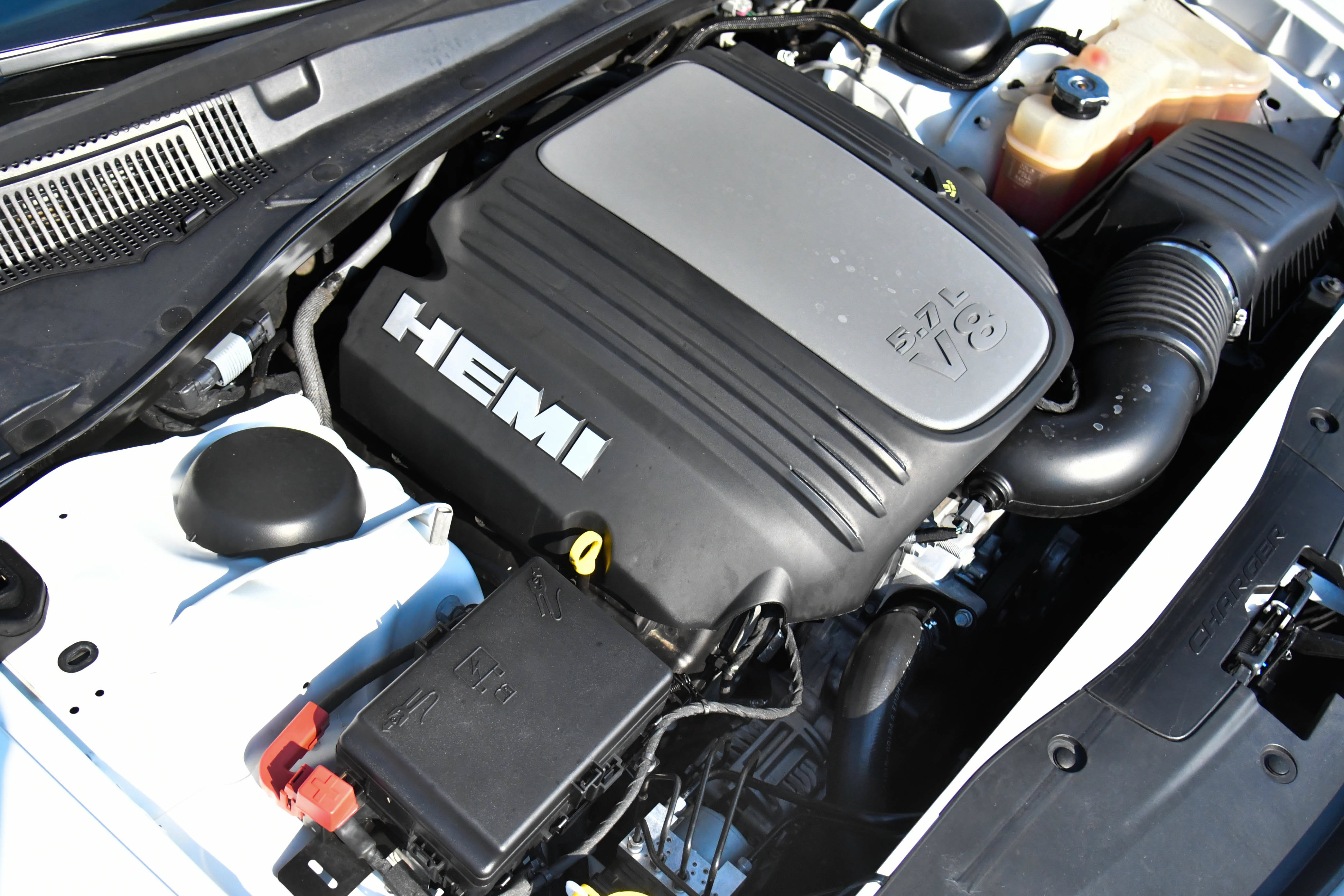 Used 2023 Dodge Charger R/T w/ Plus Group RWD image 45