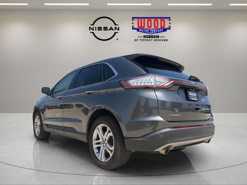 Used 2017 Ford Edge Titanium w/ Technology Package AWD/4WD image 4
