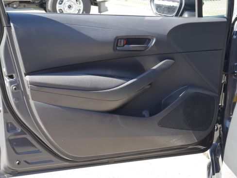 Used 2023 Toyota Corolla LE image 29