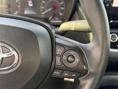 Used 2023 Toyota Corolla LE image 16