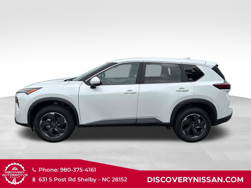 Certified 2024 Nissan Rogue SV FWD image 9