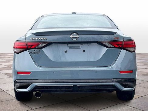 Used 2024 Nissan Sentra SR w/ SR Premium Package image 4